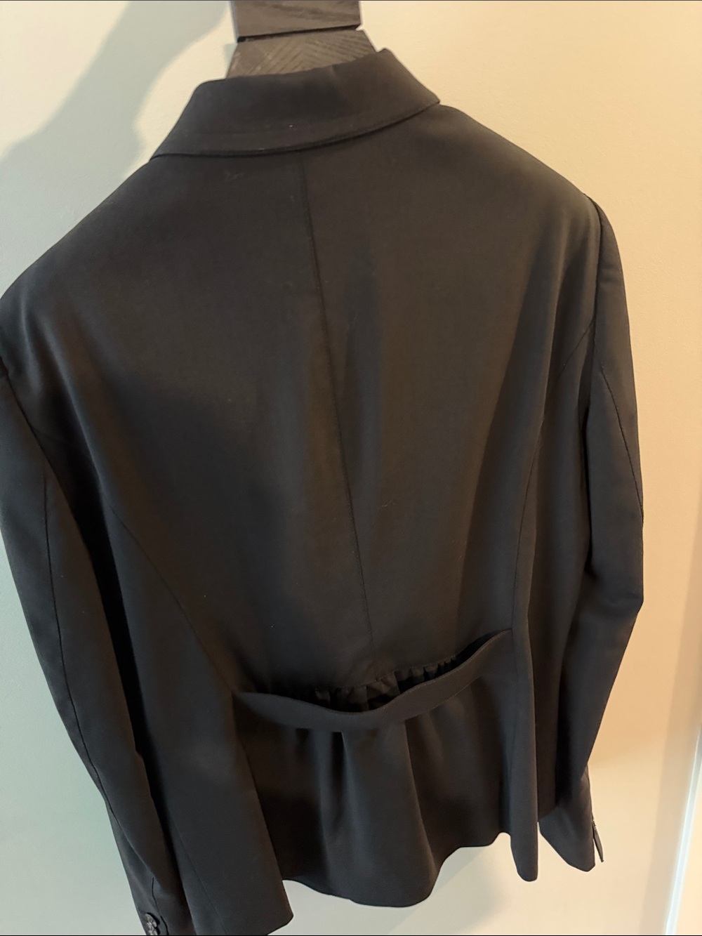 Burberry Black womens Slim Single-Breasted Blazer - Picture 2 of 6